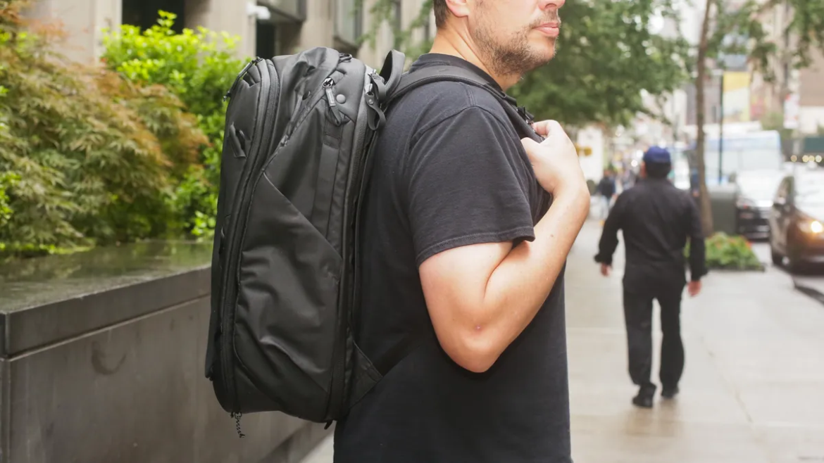 peak design travel backpack review